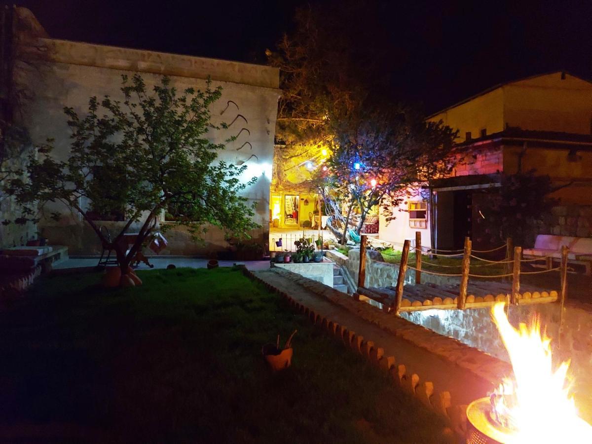 Armesos Cave Hotel Ürgüp Exterior photo