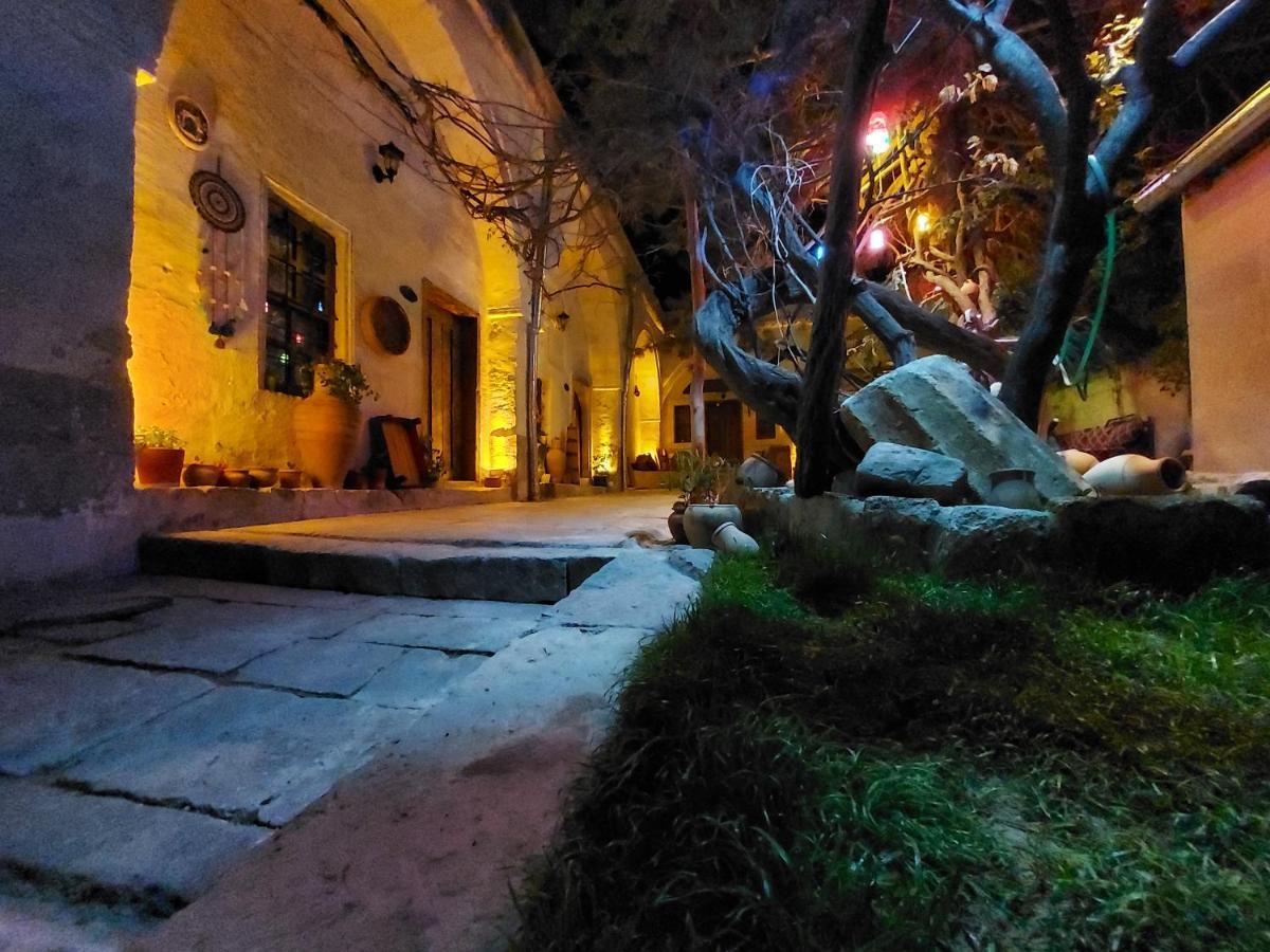 Armesos Cave Hotel Ürgüp Exterior photo